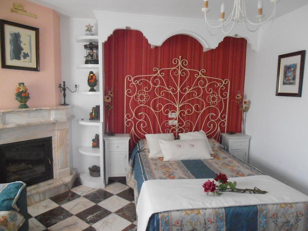 Alojamiento Rural Torre Hueca Hotel Pinos Puente Habitación foto